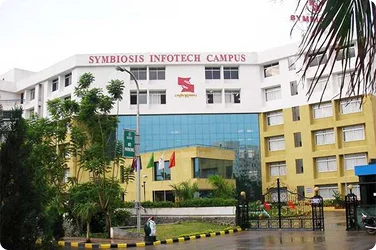 Symbiosis International (Deemed University) has been awarded the esteemed ‘Eat Right Campus’ certification for a period of two years.This recognition highlights the university’s commitment to providing a safe and healthy food environment for its students and faculty.